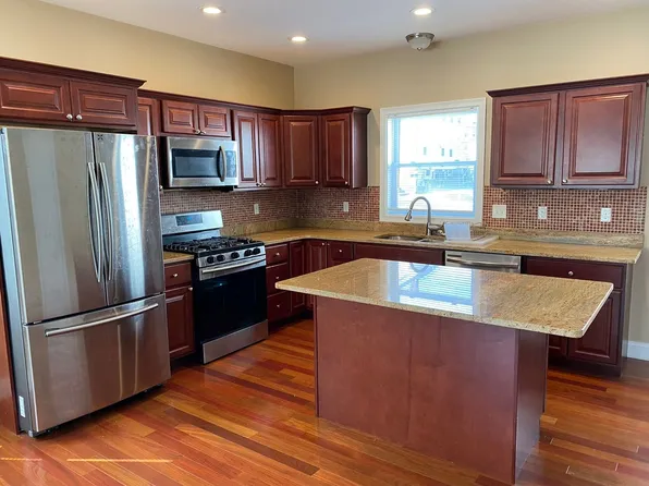 184 Ives, 184 Ives St Unit 3, Providence, RI 02906