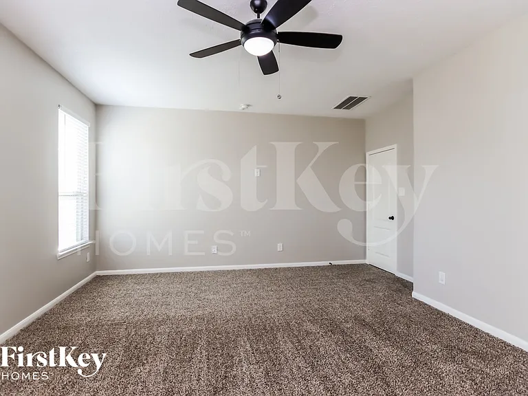 25515 Kensington Lake Dr — Photo 8