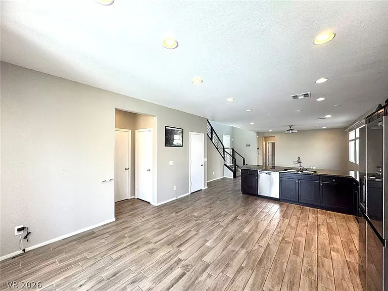 43 Heathrow Lake Ave — Photo 5