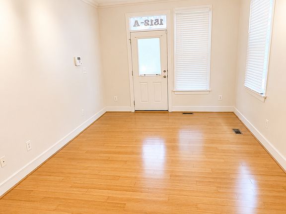 4th image of 1512 Porter St #A