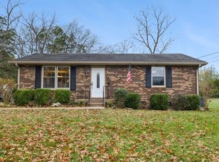 1042 Quail Meadow Dr, Lebanon, TN 37090