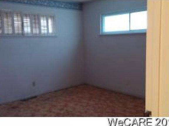 5th image of 11913 Park Lane Dr