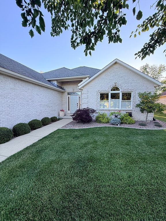 1842 Hunters Cove Cir - Property Image