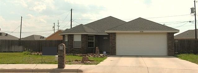 1st image of 556 La Salle Dr