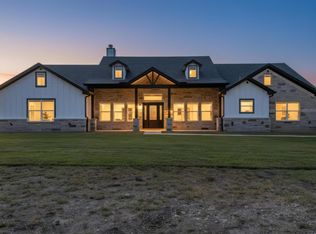 375 County Road 4925, Trenton, TX 75490