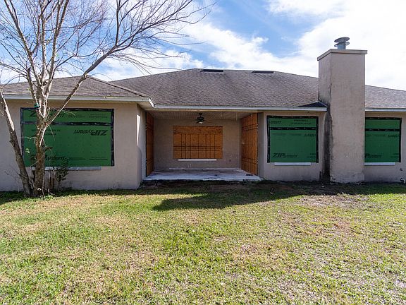 5th image of 260 N Churchill Dr