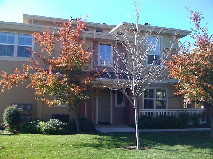 1st image of 313 Cereza Pl