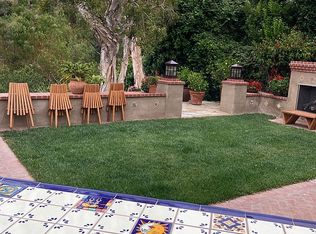 6122 La Pintura Dr, La Jolla, CA 92037