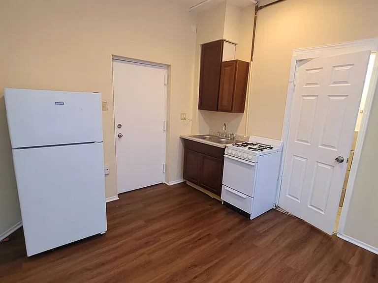 3150 W Cermak Rd #2MF — Photo 1