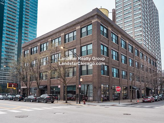 4th image of 125 E 21st St APT 402