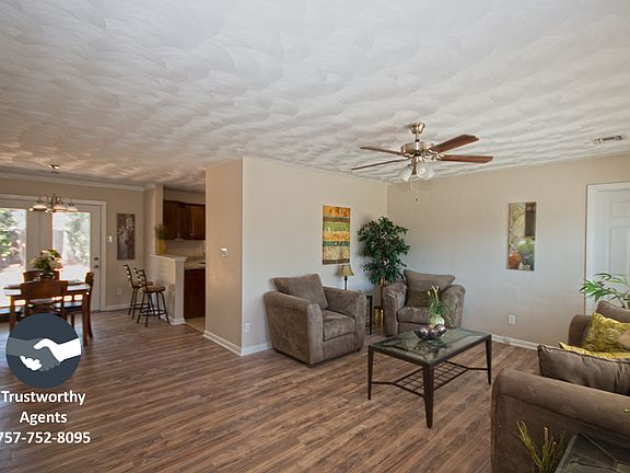 3rd image of 3404 Melinda Pl