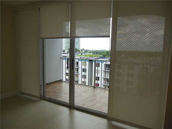 3rd image of 1700 NW North River Dr APT 804