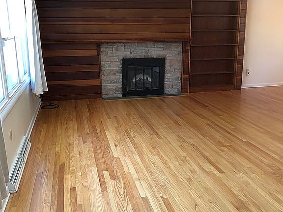 5th image of 306 Sherbrooke Rd