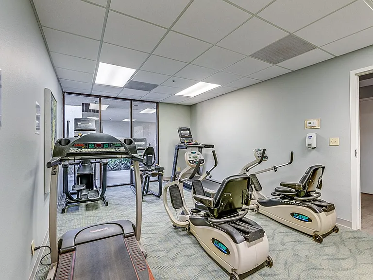 Legacy Hills at Poway 55+ — Photo 41