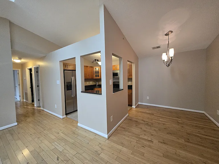 127 Brookland Ter #12 — Photo 36