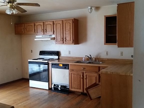 2nd image of 1732 Wendy Way Unit I-4