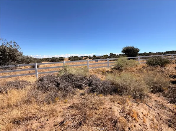 0 Mira Mar Rd, Phelan, CA 92371