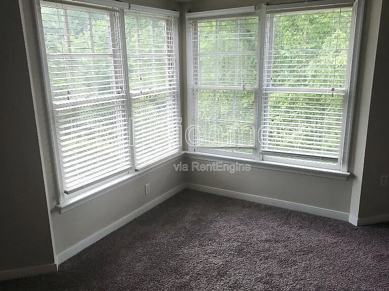 6004 Manor Park Ter — Photo 19