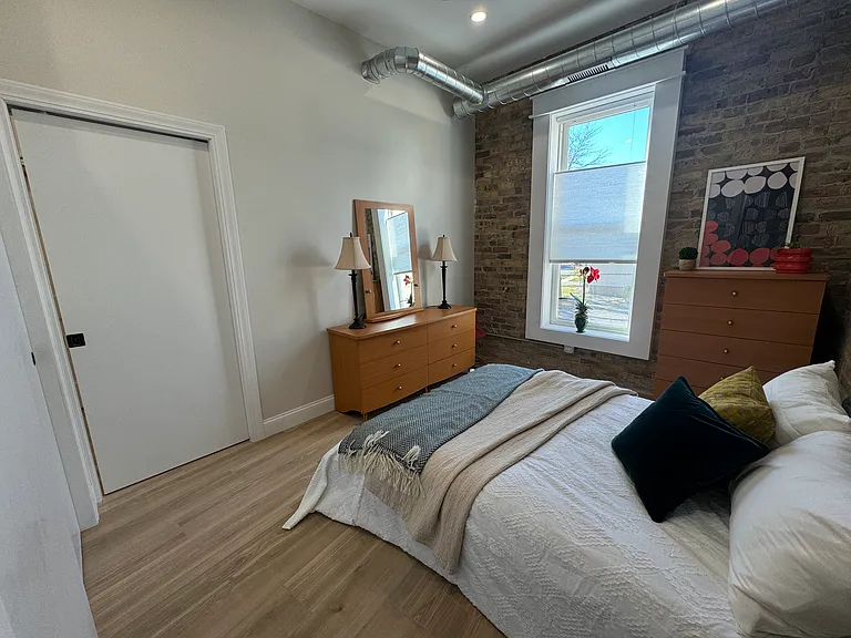 601 Green Bay Rd #201 — Photo 8
