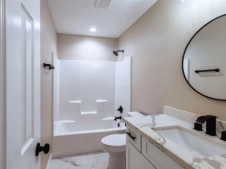 9735 Mississippi St — Photo 3