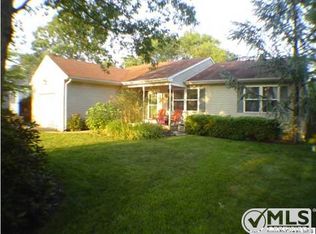 231 Tackle Ave, Manahawkin, NJ 08050