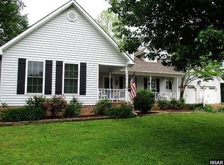140 N Virginia Ave, Martin, TN 38237