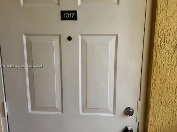 1017 Shoma Dr #462, Wellington, FL 33414