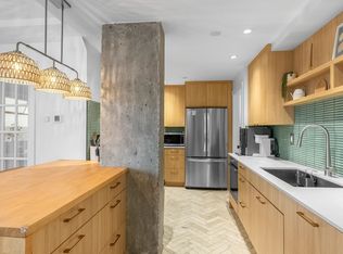 47 Agnes St #1002, New Westminster, BC