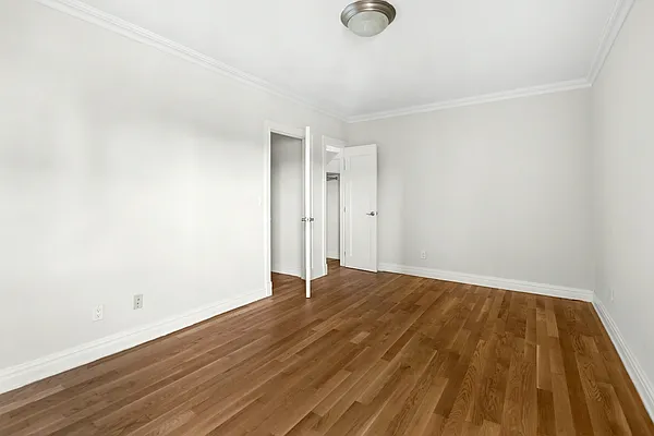 Rented by Stonehenge NYC LLC | media 7