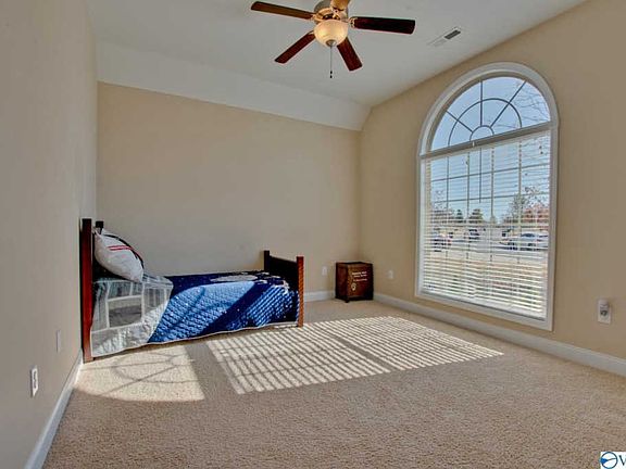 4th image of 7403 Cobblefield Dr SE