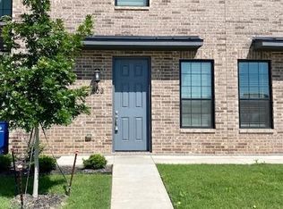 403 Hampton Pl #403, Burleson, TX 76028