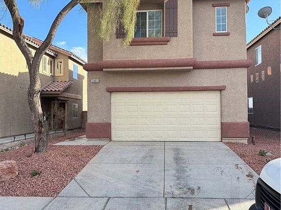 2nd image of 3805 Carisbrook Dr