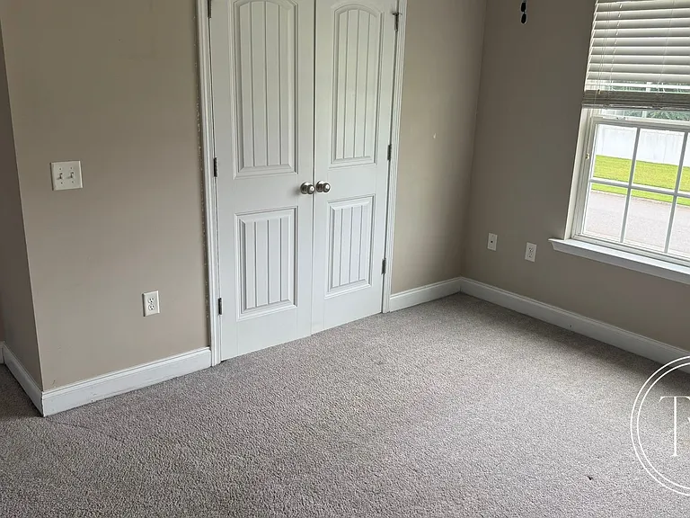 709 English Oak Dr — Photo 14