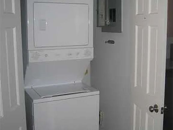 2nd image of 270 Lenox Ave APT 2