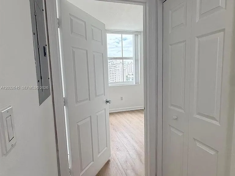 357 Almeria Ave #802 — Photo 20