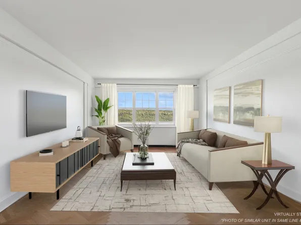 120 Cabrini Boulevard 118 image 1 of 24