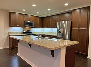 527 Rockefeller, Irvine, CA 92612