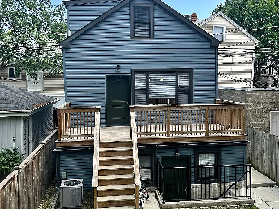 3051 N Racine Ave #2R