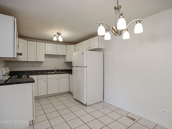 4th image of 211 Kendrick Ct #211