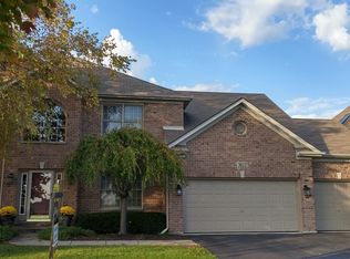 3623 Grassmere Rd, Naperville, IL 60564