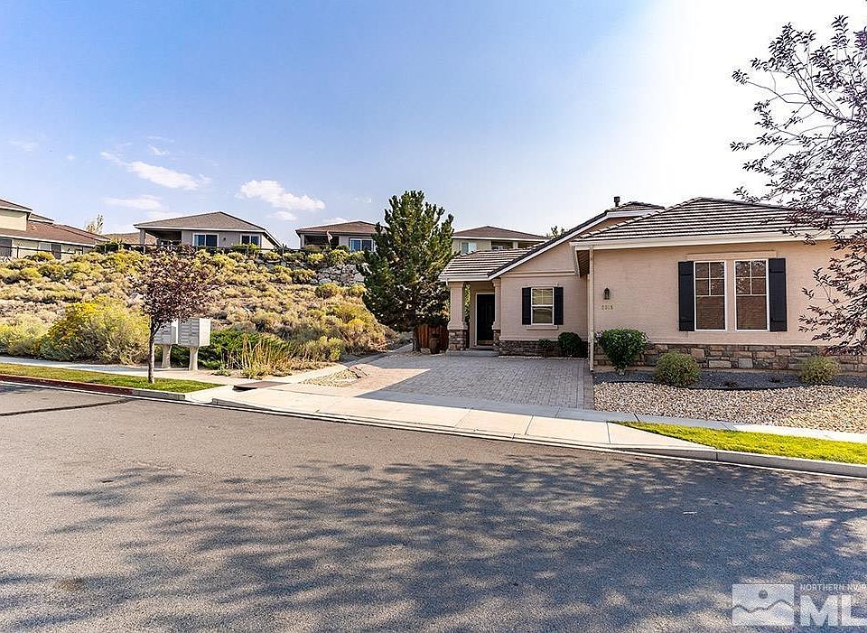 1st image of 2815 Albazano Dr