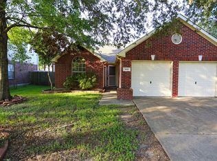 5003 Chase Wick Dr, Bacliff, TX 77518