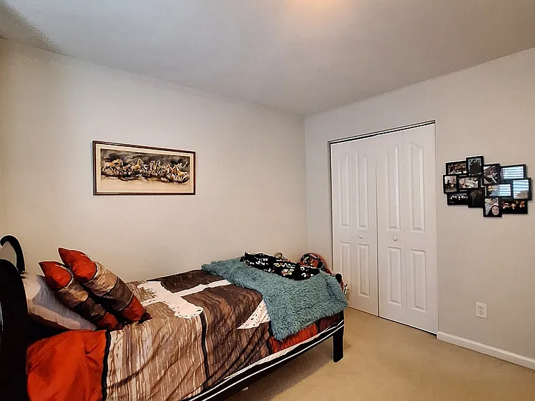 16832 Kettlewell Ln — Photo 12