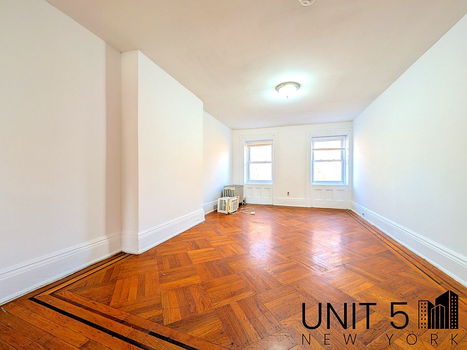 1st image of 372A Bainbridge St #4F