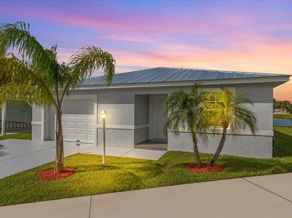 10 Juan Carlos Lane, Port St Lucie, FL 34952