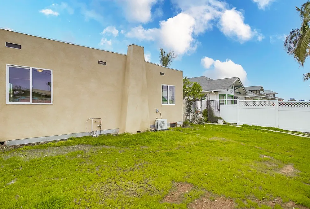 2 bed, 640 sqft, $2,975 — Photo 4