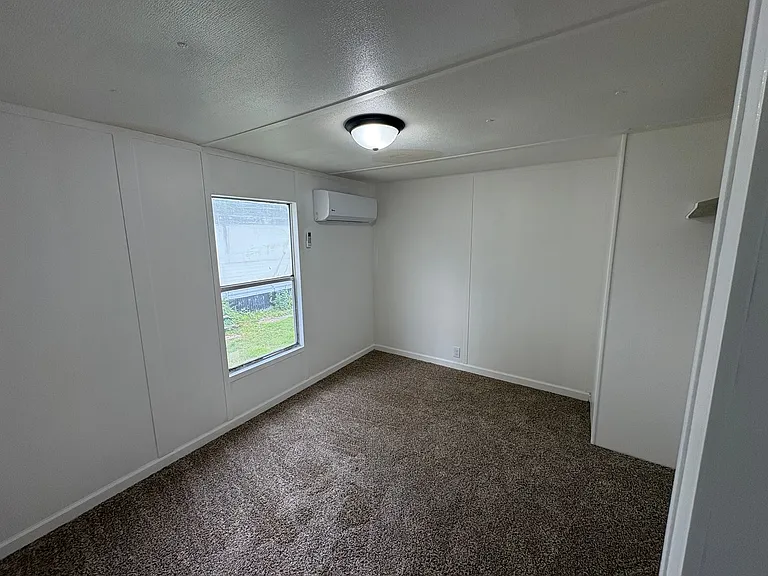 1330 W Williams St — Photo 6