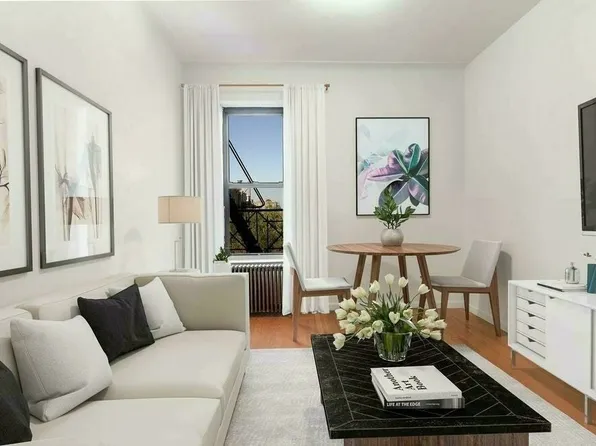 185 Avenue C image 1 of 5