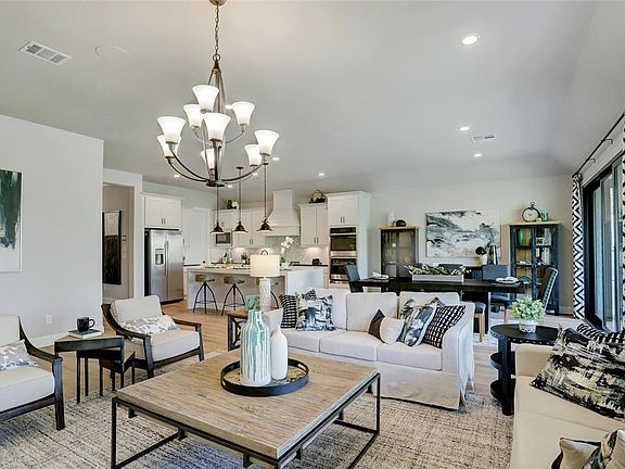 3rd image of 10350 Bayou Oaks Drive