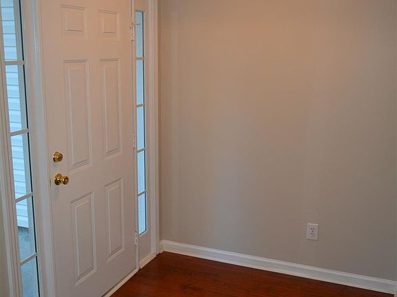 2nd image of 93 Winthrop Dr